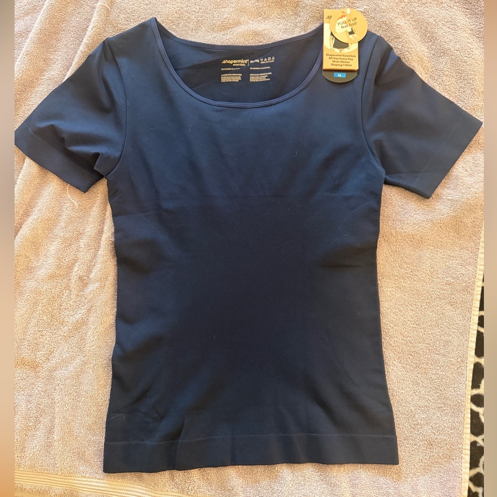 NWT XL Shapermint Essentials NAVY Short Sleeve Shaping T-Shirt